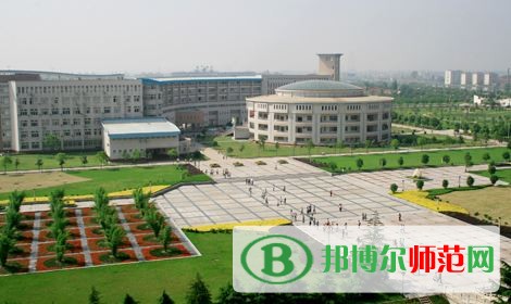 黃岡師范學院招生辦聯系電話