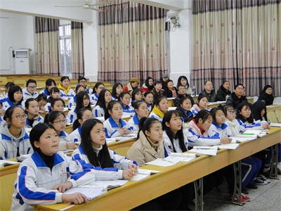 閬中市首屆中等職業學校 青年教師教學技能大賽圓滿結束