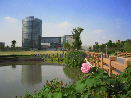 華東師范大學閔行校區是幾本