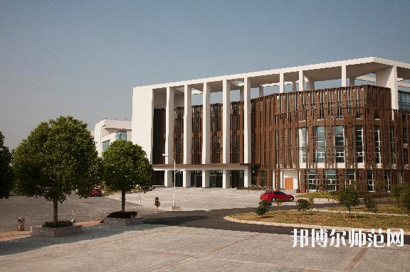南京師范大學中北學院仙林校區是幾本