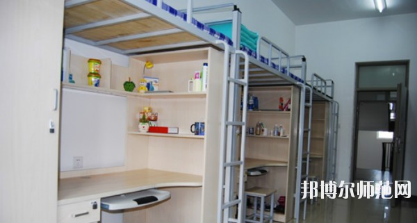 重慶航天師范職業技術學院