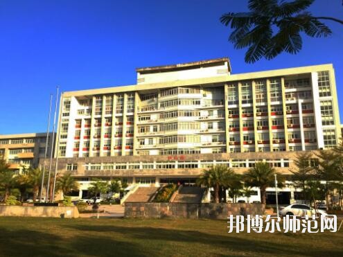 漳州城市職業師范學院招生辦聯系電話