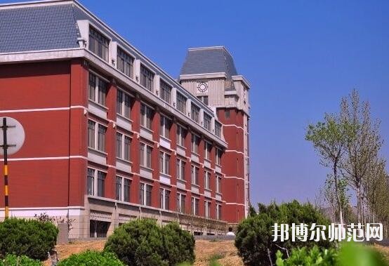 山東財經師范大學燕山校區招生辦聯系電話