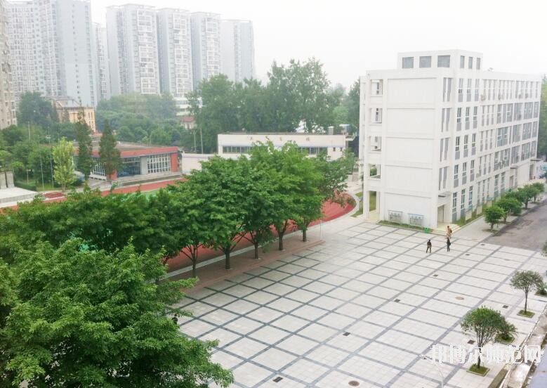 成都洞子口職業幼兒師范高級中學2018年報名條件、招生對象