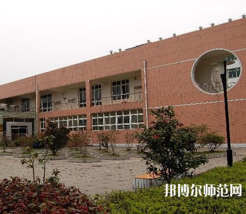 貴州民族大學(xué)幼師中專部2023年報名條件、招生要求、招生對象