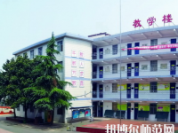 河南2020年男生上幼師學校學什么專業好