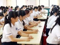 河北2020年女生讀幼師學校學什么專業好
