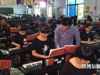 陜西2020年男生上幼師學校學什么專業好