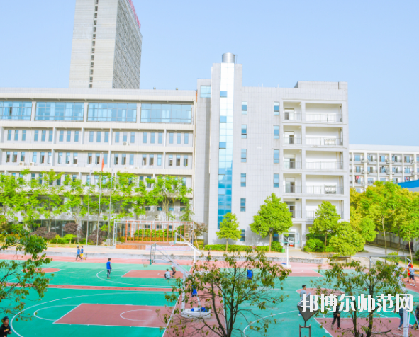 長沙2020年幼師學校和中專有哪些區別