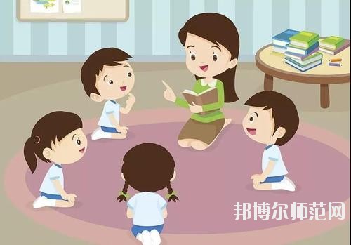 雅安2020年女生上幼師學校學什么專業好