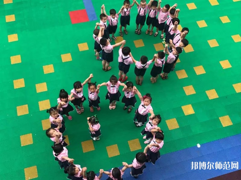 六盤水2021年男生讀幼師學校學什么專業好