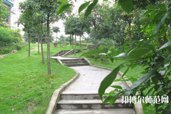 重慶市工業幼師學校怎么樣、好不好