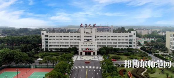 南昌大學共青師范學院2023年有哪些專業 