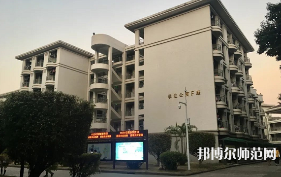 華中師范大學(xué)2023年報(bào)名條件、招生要求、招生對(duì)象