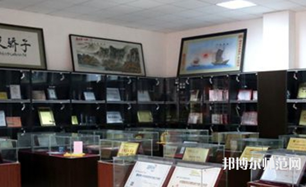 西北大學(xué)現(xiàn)代師范學(xué)院2023年報名條件、招生要求、招生對象 