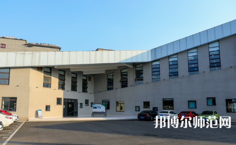 眉山職業技術師范學院2023年地址在哪里