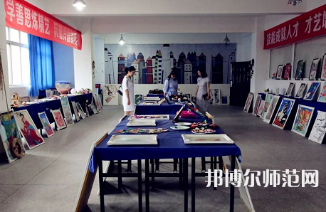 雅安幼師職業(yè)高級(jí)中學(xué)2023年怎么樣、好不好