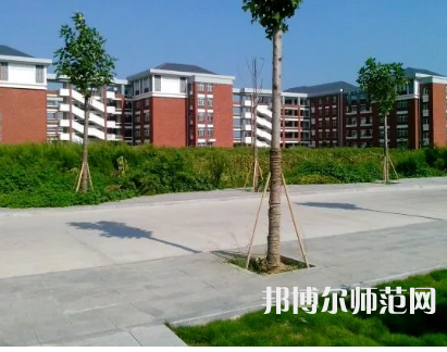 2023年淮北師范大學信息學院是民辦大學還是公辦