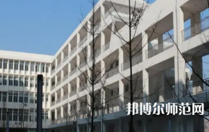 2023年成都信息技術幼兒師范學校報名條件、招生對象