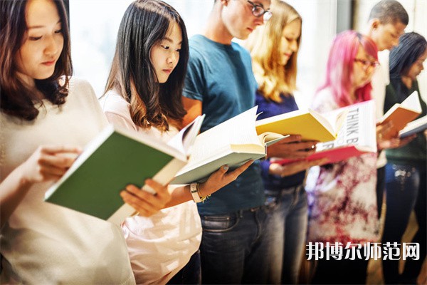 齊齊哈爾高等師范專科學校介紹、地址