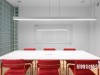 榆林礦業能源化工師范學校介紹、地址